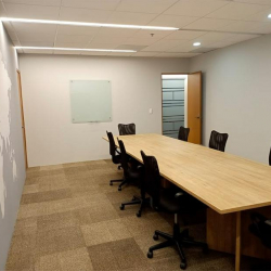 4829, Anillo Periférico Boulevard Adolfo López Mateos office spaces