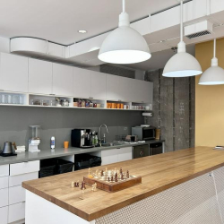 Executive suites to lease in Toronto