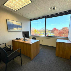 Office suite to hire in Lynnwood