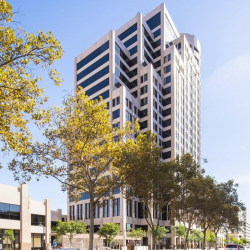Executive office centres in central Glendale (California)