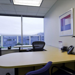Executive suite in Fort Washington