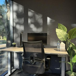 Executive office centres to let in Allen
