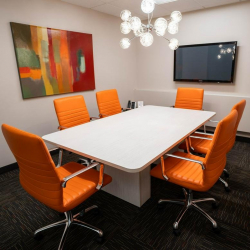 Serviced office centres to hire in Edina