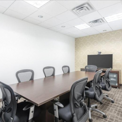 Office accomodation to lease in Edina