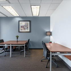 Office suite to lease in Minnetonka