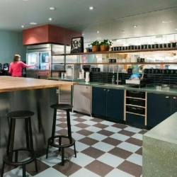 Executive offices to lease in Cambridge (Massachusetts)