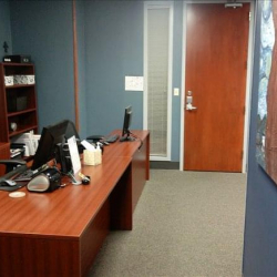 Executive suite to let in Chattanooga
