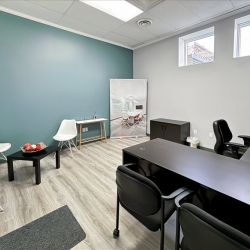 Offices at 640 3rd St SE