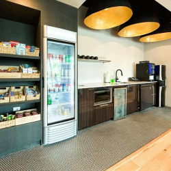 Guaynabo serviced office