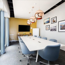 Office accomodations in central Santa Monica