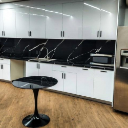 Executive offices to lease in Tysons
