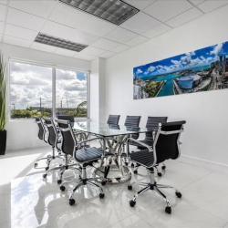 Executive office to let in Doral