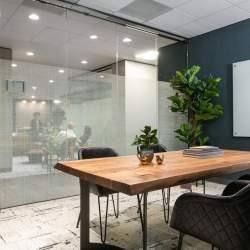 Serviced office centre to let in Houston