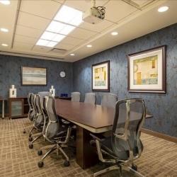 Office accomodations to lease in Fairfax