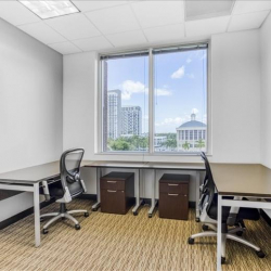 Executive office to let in Doral