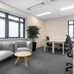 Serviced offices to lease in Toronto