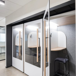 Executive suites in central Philadelphia