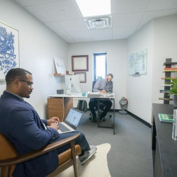 Office suites to let in Alexandria (Virginia)