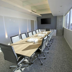 Serviced offices in central Beverly Hills (California)