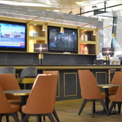 Executive suite to lease in Louisville