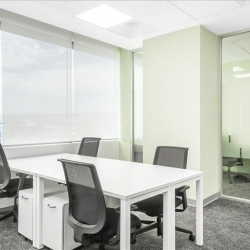 Av Constituyentes 120, El Carrizal executive suites