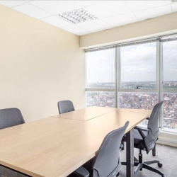 Office suite to rent in Salvador