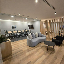 Serviced office centre to rent in Apodaca 