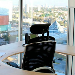 Avenida Empresarios No. 135, Skalia, Pisos 7 y 8 executive suites
