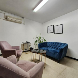 Exterior image of Edificio Entre Calles, Calle 34B, No.65 D 02, Conquistadores