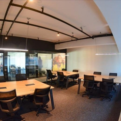 Serviced office centres to rent in Recife