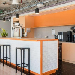 Executive office to hire in Santiago