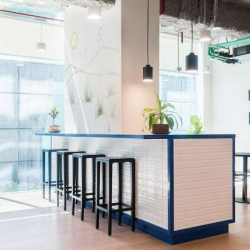 Juan de Valiente 3630, Vitacura , Plaza Costanera executive offices