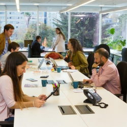 Office suites to let in Santiago