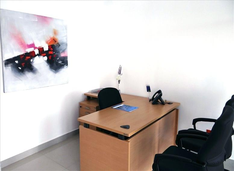 Serviced offices to rent and lease at Torre Global Bank, Piso 32 ...