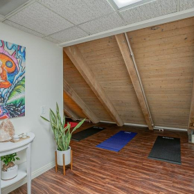 Exterior view of 25433 Narbonne Avenue. Click for details.