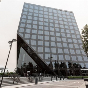 Exterior view of 19800 MacArthur Boulevard, Suite 300. Click for details.