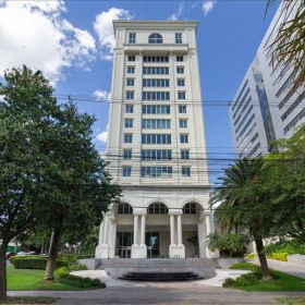 Executive offices in central Porto Alegre. Click for details.