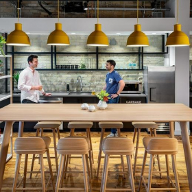 Serviced office centre to hire in Toronto. Click for details.