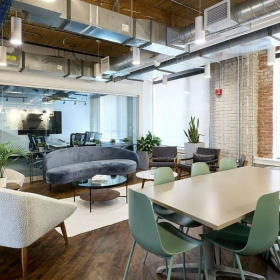 Toronto executive suite. Click for details.