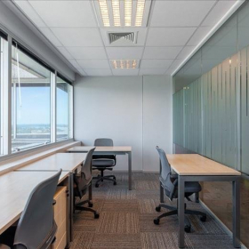 Office suite in Porto Alegre. Click for details.