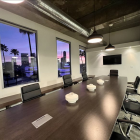 Office spaces in central Beverly Hills (California). Click for details.