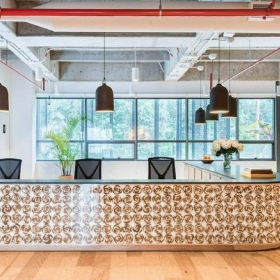 Image of Medellín executive suite. Click for details.