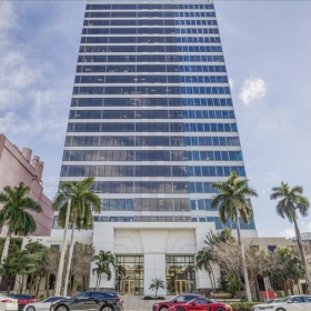 Fort Lauderdale office suite. Click for details.