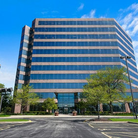 Executive suites to rent in Schaumburg. Click for details.
