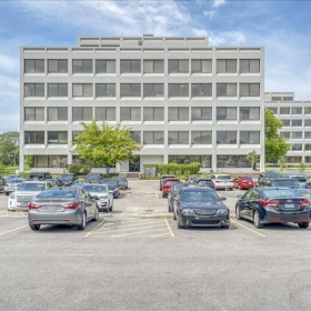 Executive office centres in central Schaumburg. Click for details.