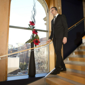 Executive office centre in Montreal. Click for details.