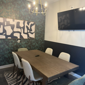 Office spaces to lease in Fort Worth (Texas). Click for details.