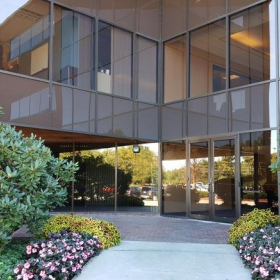 Executive suites to rent in Bedford (New Hampshire). Click for details.