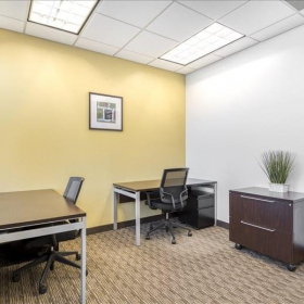 Office suite - Wakefield (Massachusetts). Click for details.