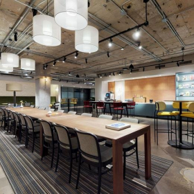 Executive office centre in Chicago. Click for details.
